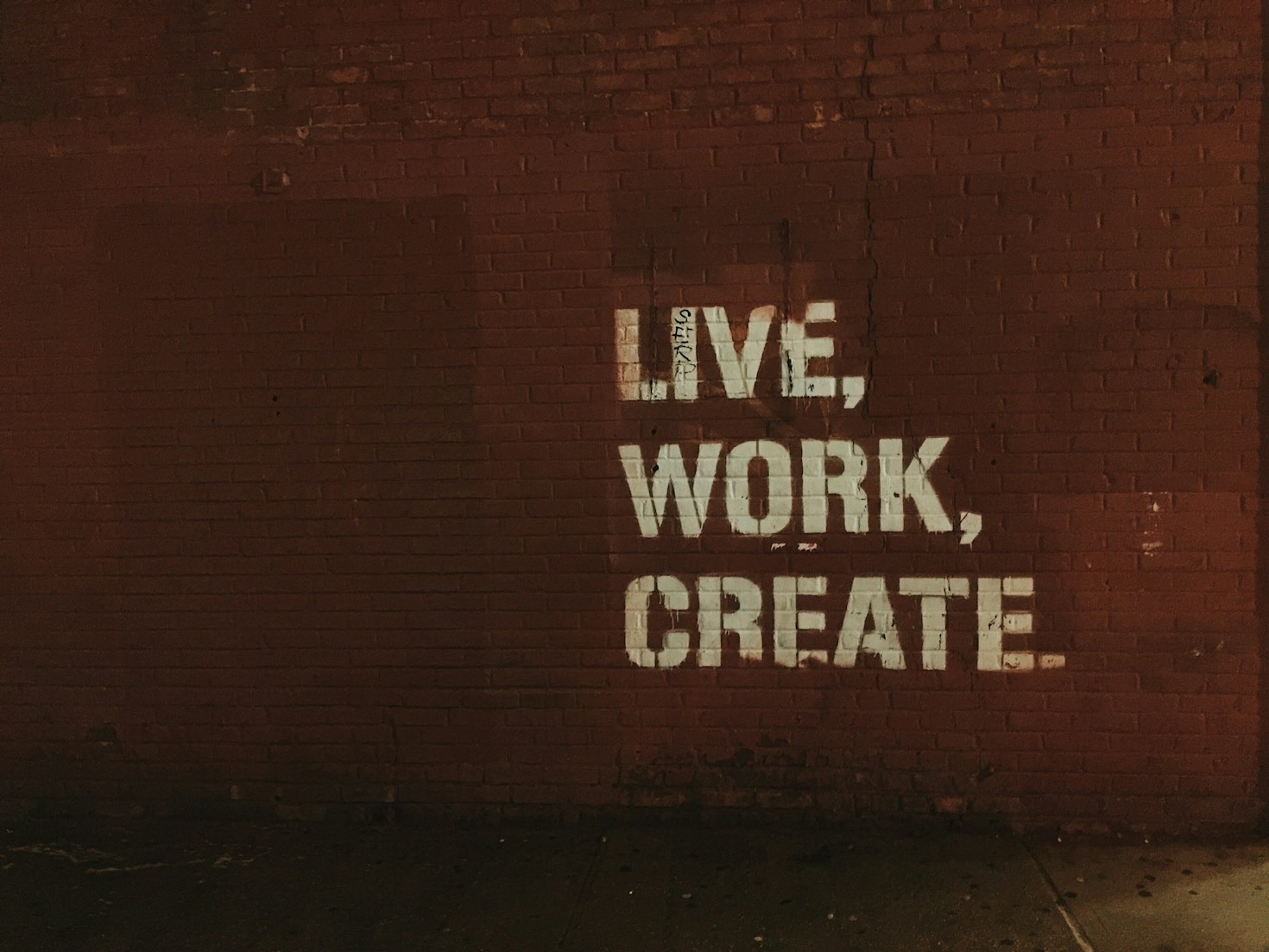 Exploring Artistic Expression in Everyday Life